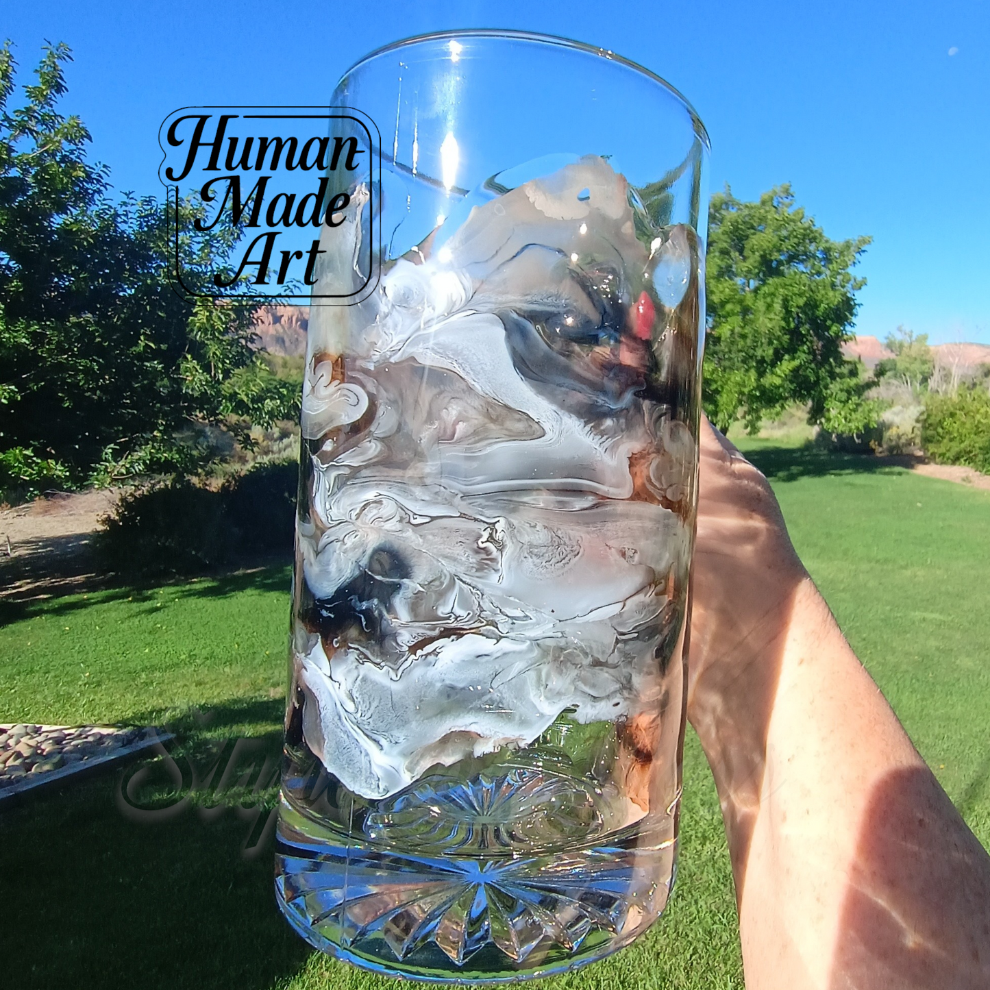 Handmade Resin Art Beer Mug 25oz - Unique Gift for Dad & Beer Lovers